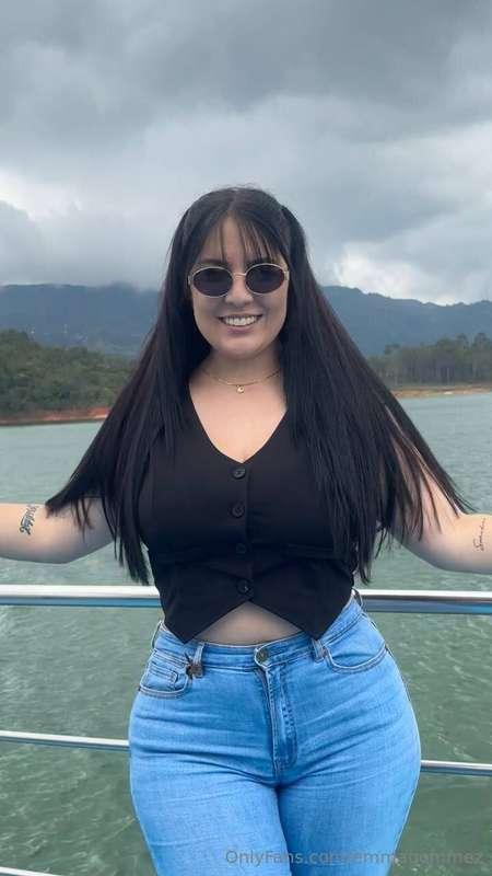 Do you like what you see? Imagine what you don’t see… 😏💋