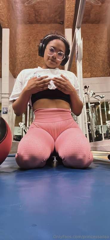 Would you come work out with me ?