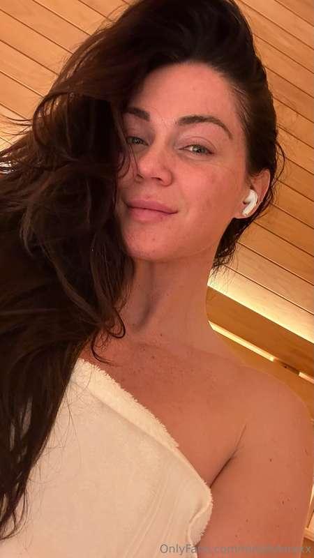 What would you do if we had the sauna just for the two of us..