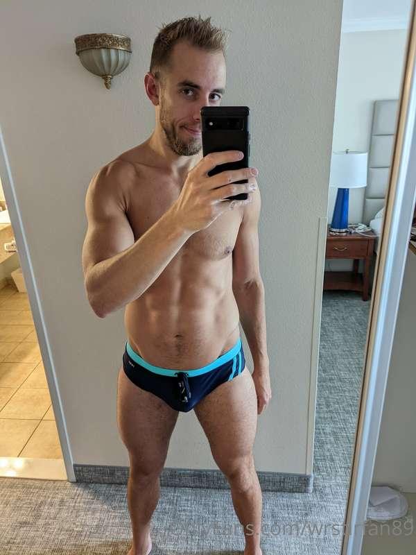 Beach day in my new speedo! Then a lubed up body, all set fo..