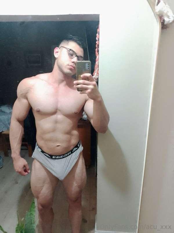# Hello!!! I'm @Mauro_zyzz Argentine🇦🇷💵 💵subscribe now and h..