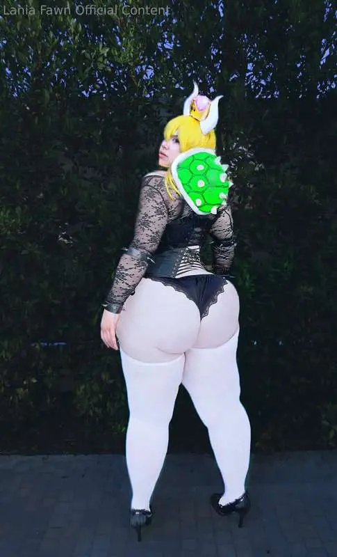 Bowsette sounding off. With all this ass, you guys aren’t ev..