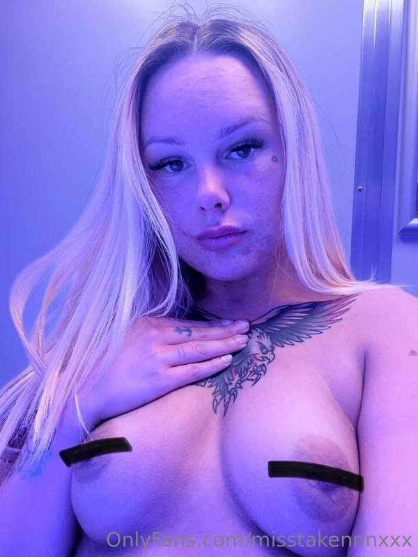 Subscribe to my main onlyfans page! 5 daily uploads, nude an..