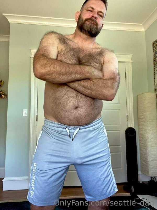 Just hagin out shirtless trying to beat the heat today.