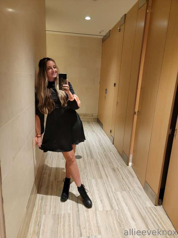 Had a really fun day yesterday. Ripped my dress so boooooooo..