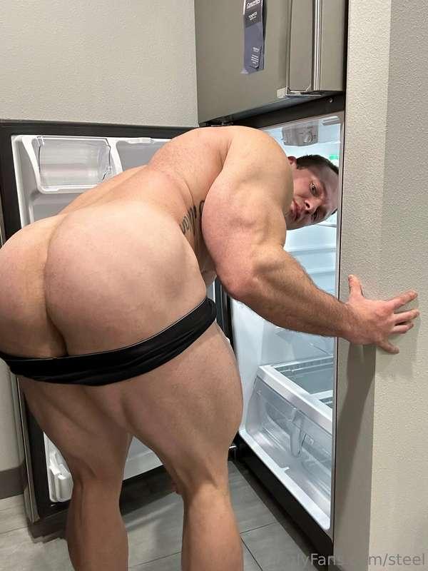 Empty fridge.. go get me something to eat and I’ll let you e..