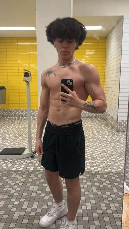 Do you like my abs?