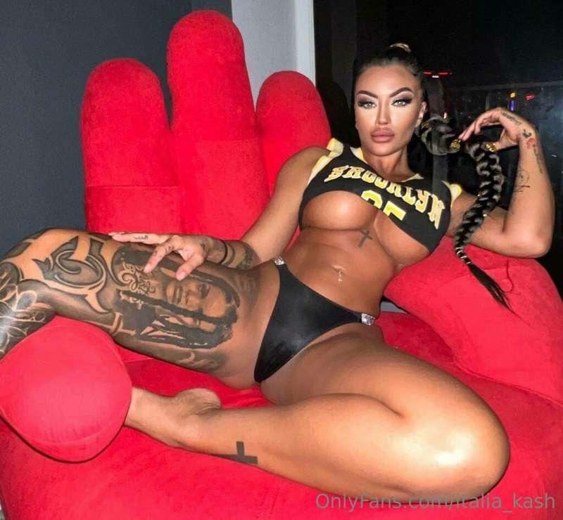 Do you like my hair like this, honey? 😉💋