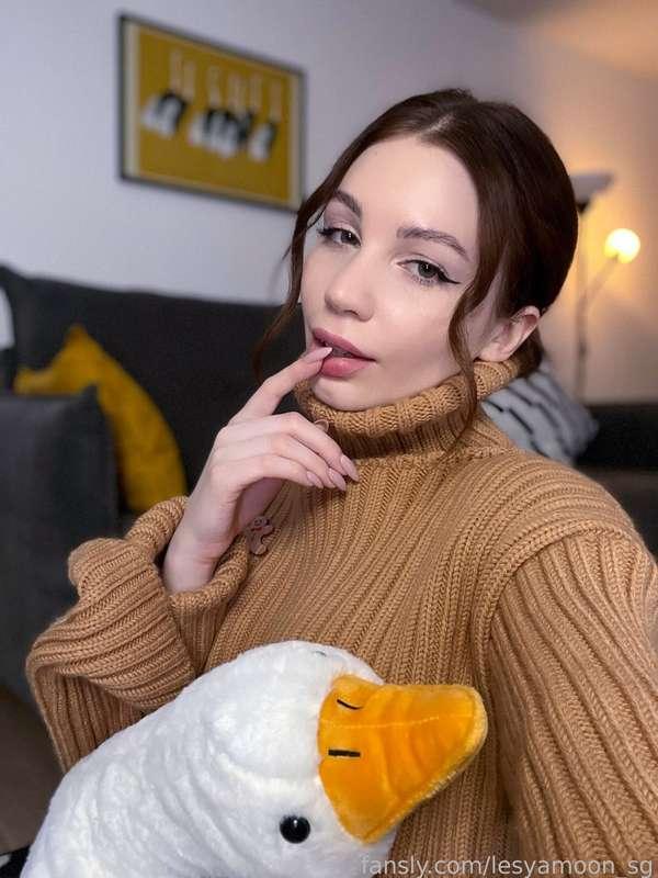 lesyamoon_sg image #1