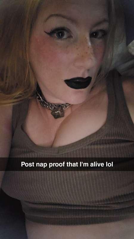 😘
