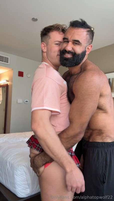 alphatopwolf22 image #1