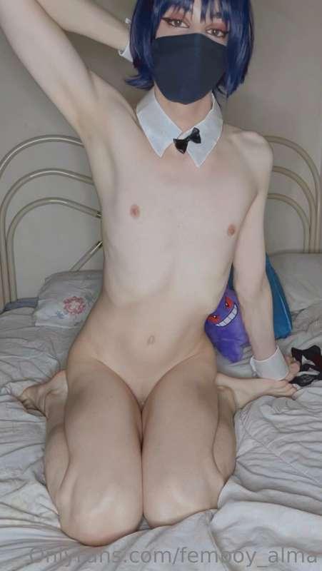 femboy_alma image #0