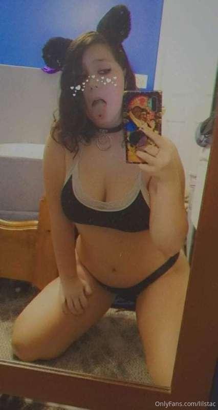Cum play with your new fave thick Fucktoy💋💋
♥️Free Page♥️
Fr..