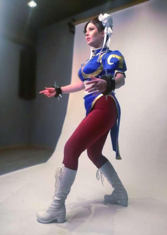 Chun Li full suit) 