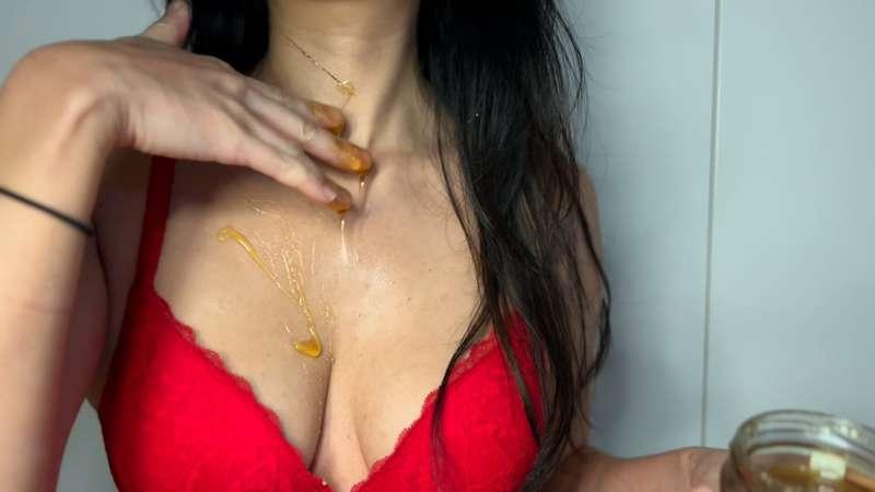 Watch how I enjoy, honey