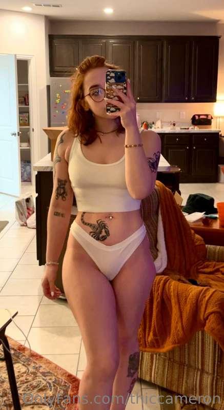 cute lil pics from yesterday 🥰🥰🥰🥰🥰🥰 doesn’t my pussy look so..