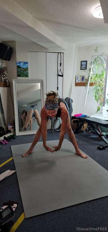 Mini skirt workout