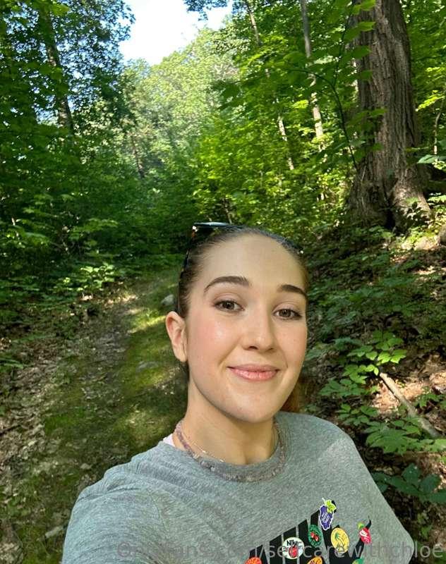 Spending some much needed time in nature! 😍❤️🌳🌲🌱🪵🍄