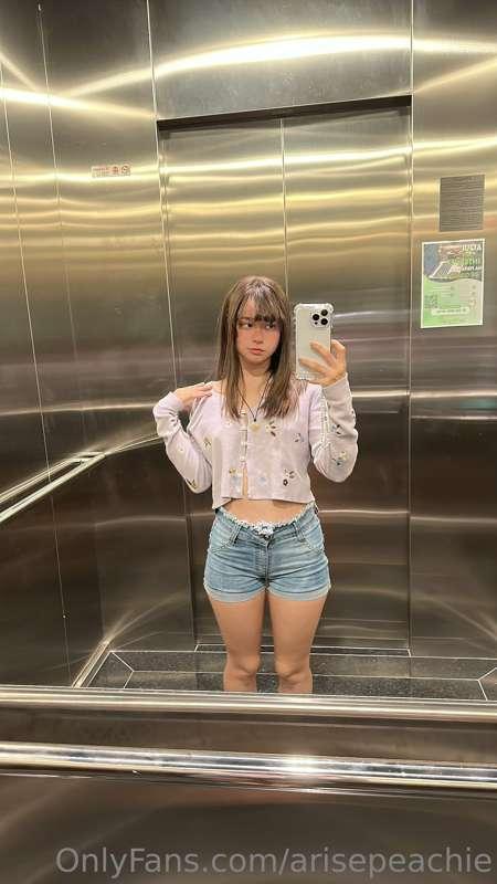 I hope nobody catches me 🥺💓