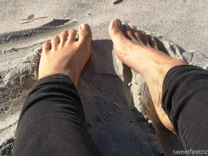 Today was nice enough to finally head to the beach and get s..