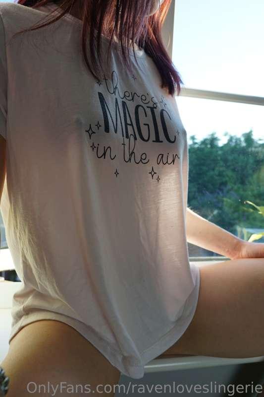 See-Through magic Monday!