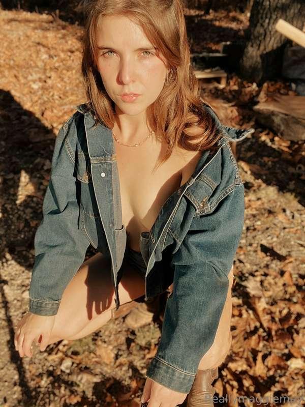 The sunset had my eyes shining this evening.

I have a new c..