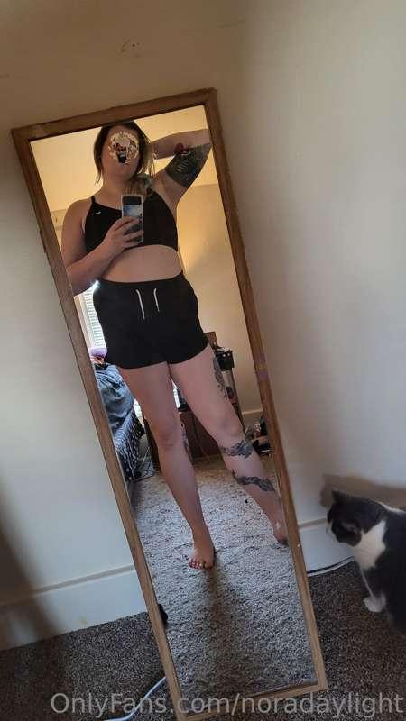 Running errands before 10am is the worst 😴😜