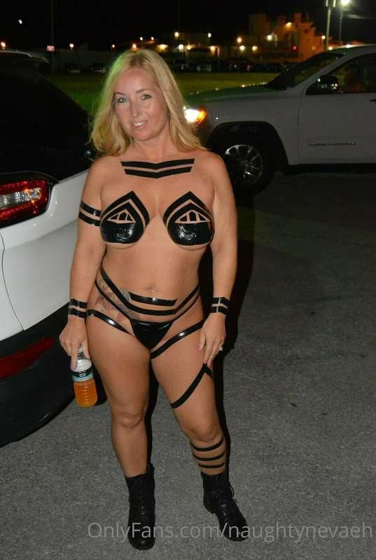 Frisky Friday - Fantasy Fest Vibes! I can't wait!!!