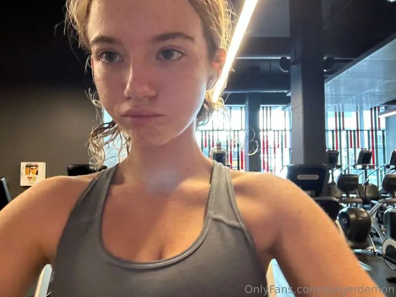 💦