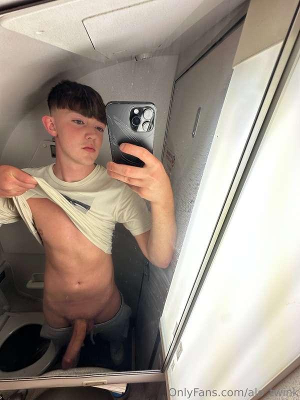 Not sure what’s bigger, the plane or my cock!😉 ✈️🍆 