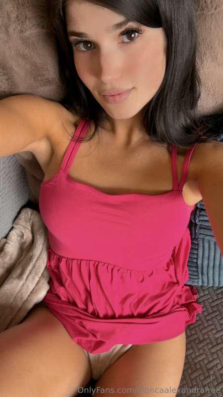 Cuddle sesh on the couch?😉