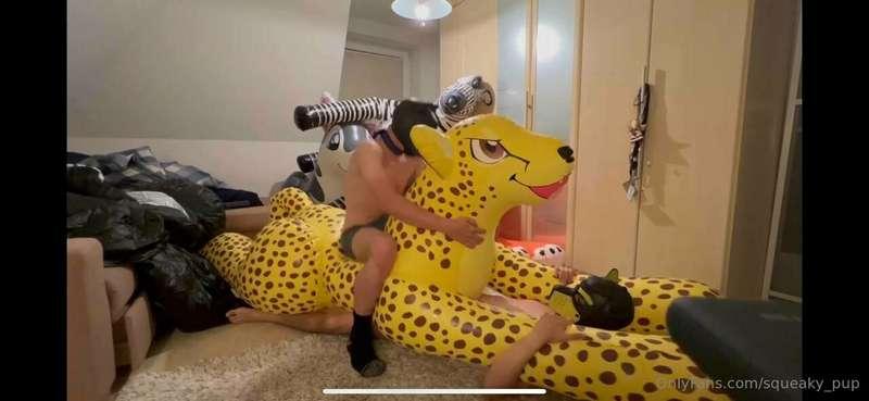 Two pups riding a cheetah. Will he pop? Stay tuned UwU