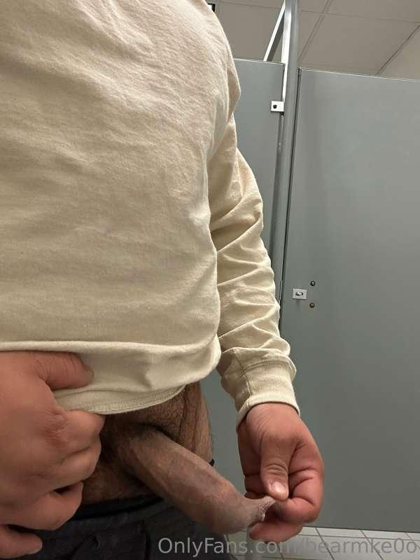 Stretchy