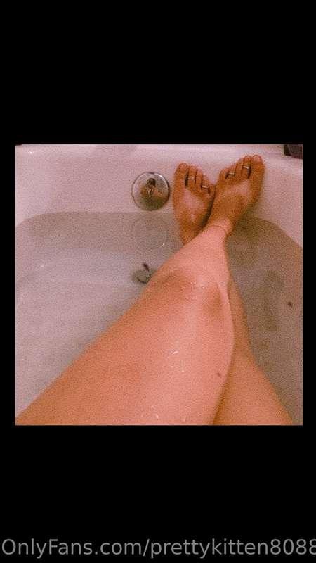 I finally got some toe rings! Also still dealing with a swol..