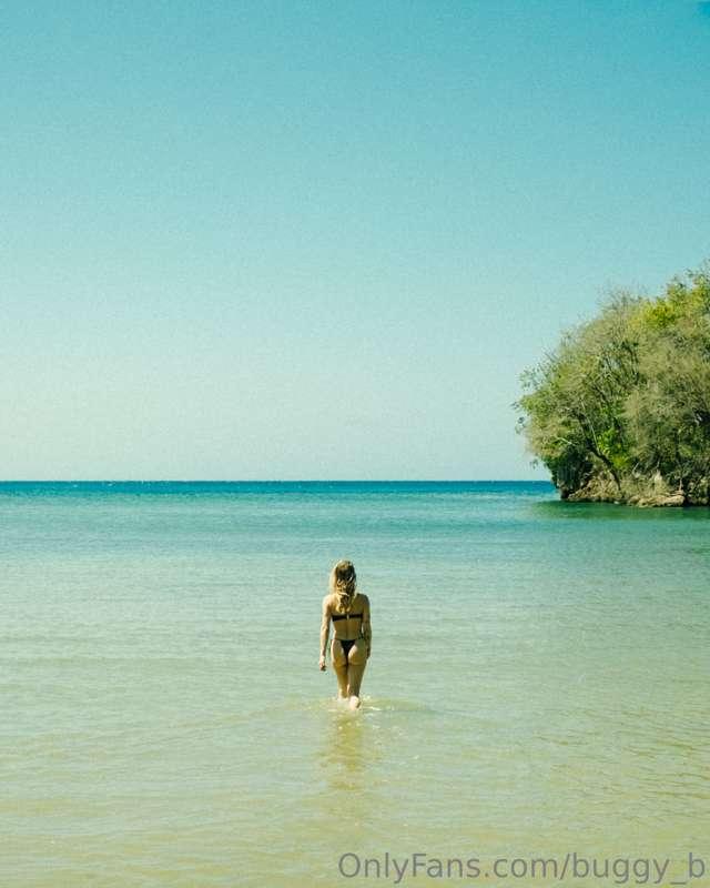 Who wants the new sex tape from last night? My boyfriend cum..