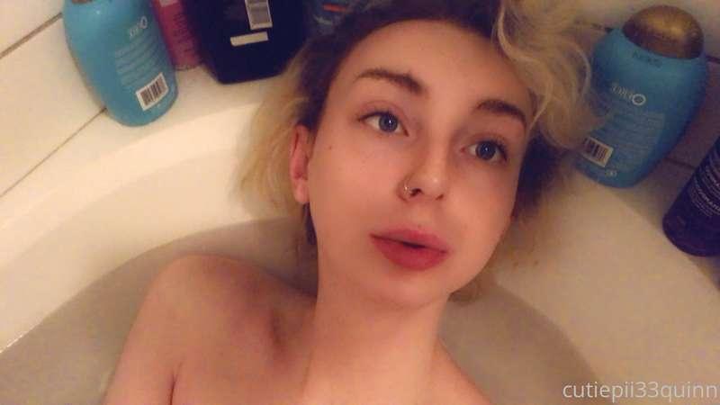 also hiii morning, i’m sorry i went a little while with out ..