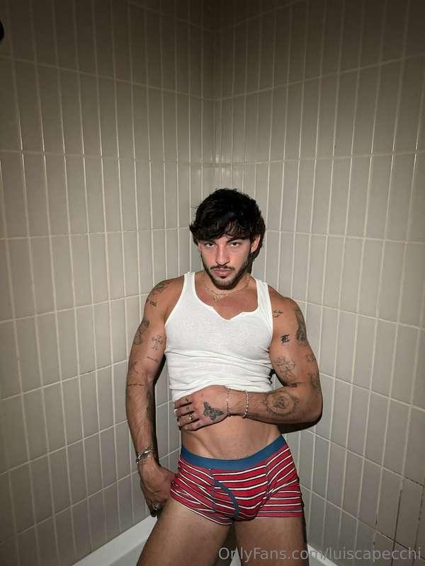 Happy 4th!! ❤️🇺🇸😈 let’s fucking celebrate.. I’m doing someth..