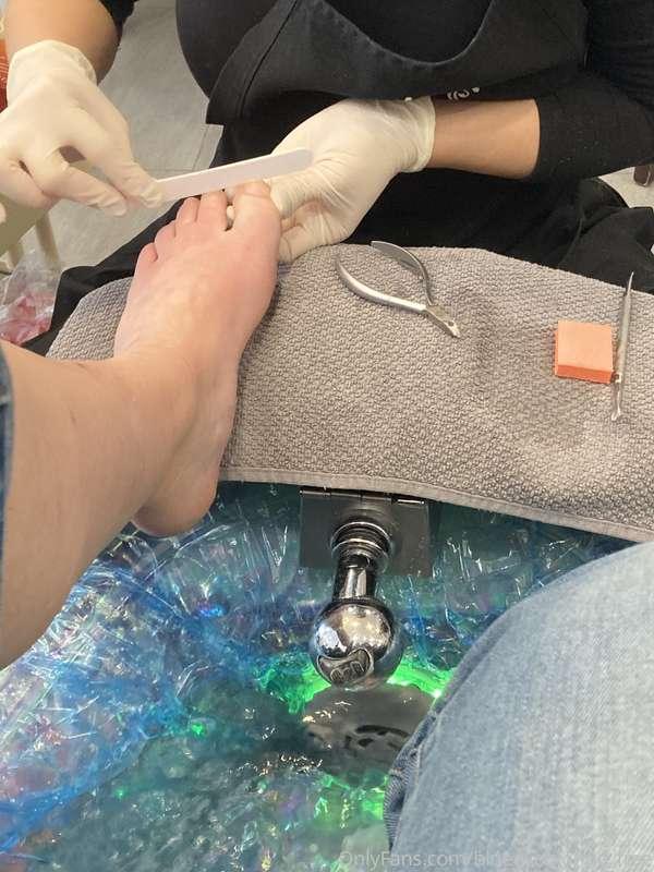 blueeyeblonde_free image #0