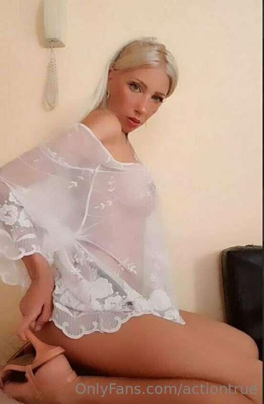@nicol778 I am 33 years old, I am open minded! 😈 Argentina 😎..