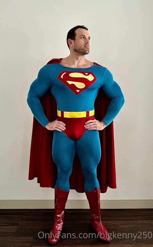 Who wants to see more of the superman costume??