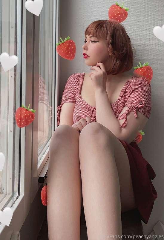 shy girl in library shows off, don’t tell the librarian 🤫 un..