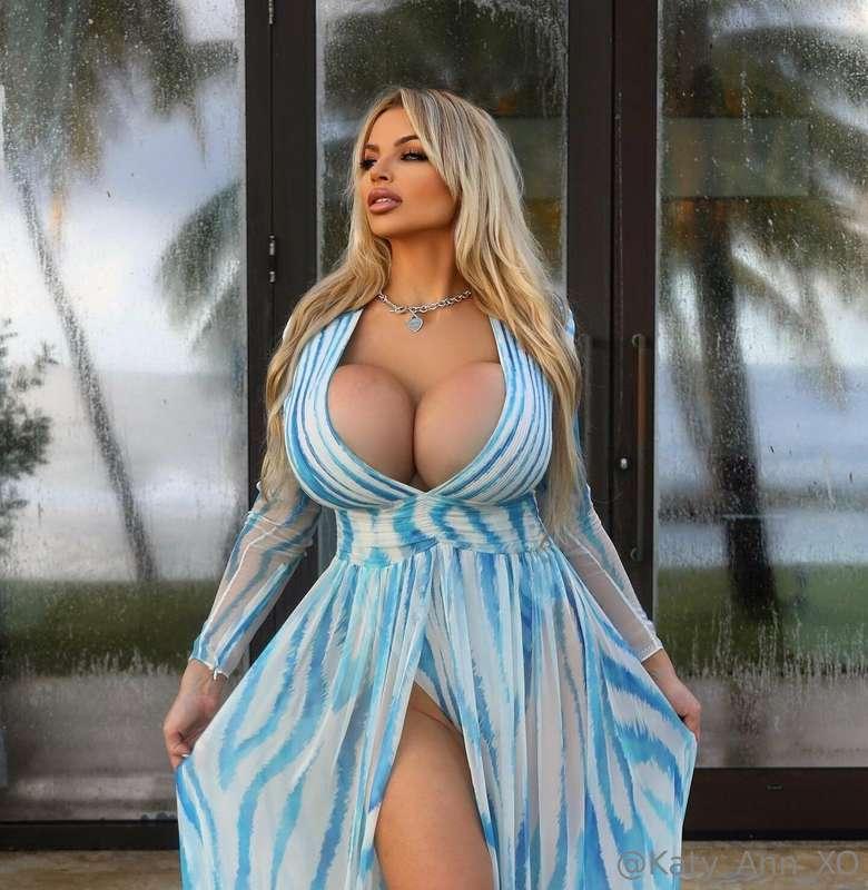 💋