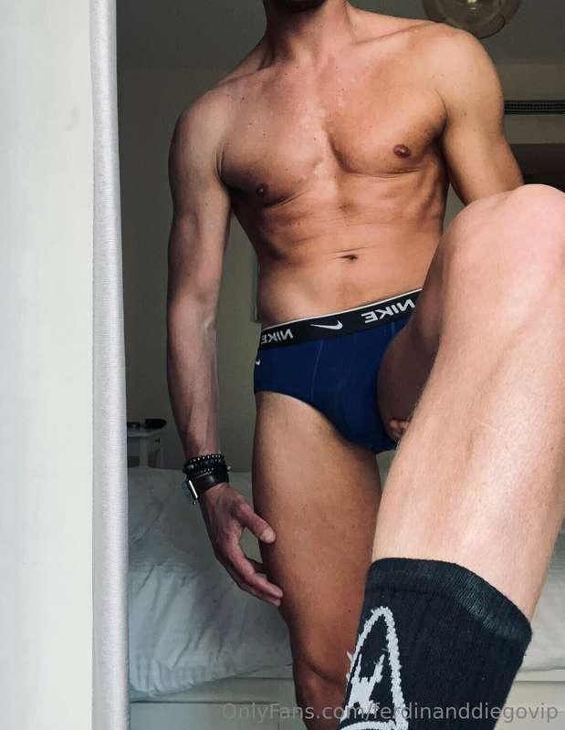 Off to sleep u horny guys. Will be back tomorrow. Will fly b..