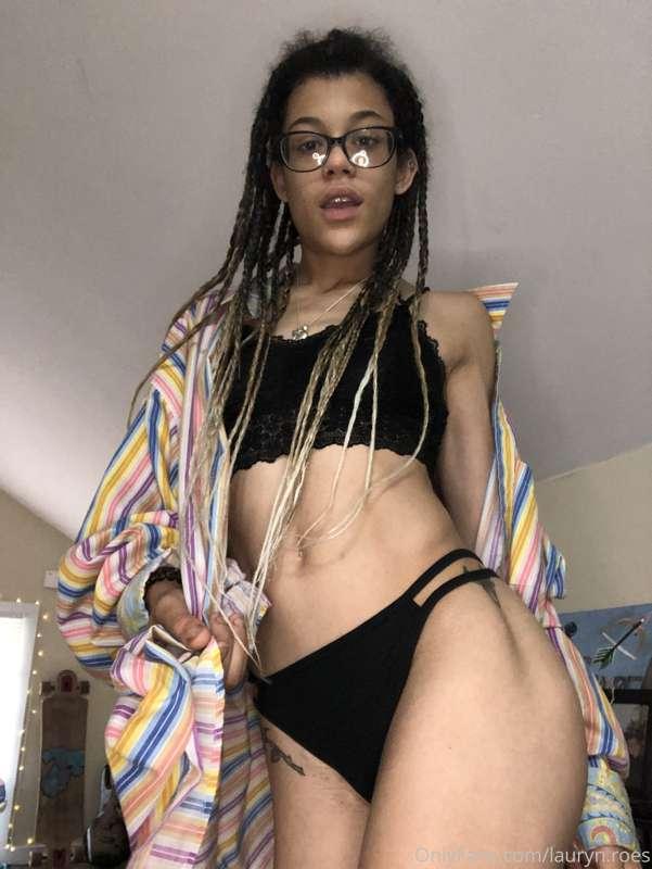 tip me in messages to see more of me in this outfit👀🌹😘