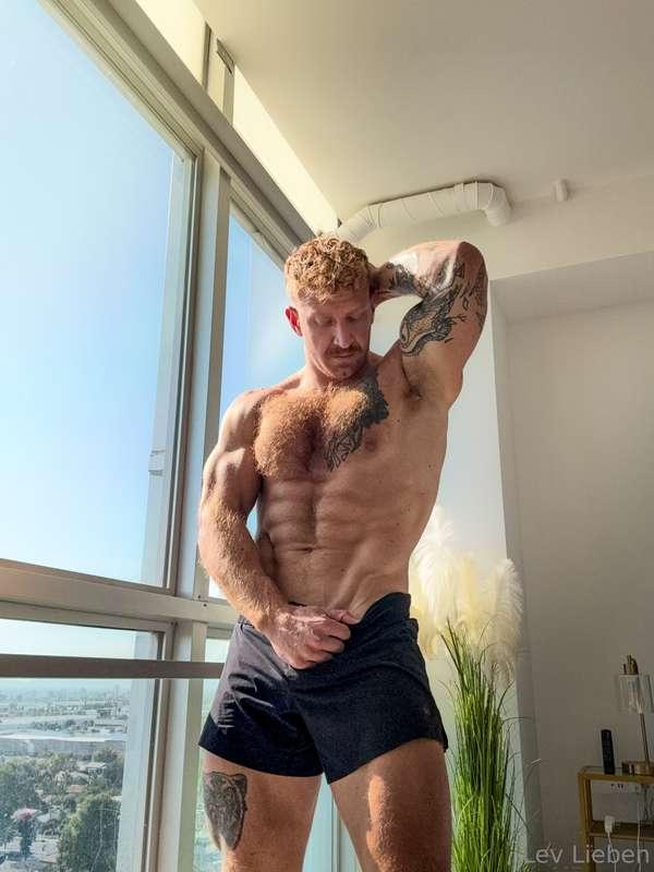 Confidence looks good, but sweat looks better 💪