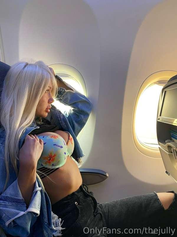 Do you want to join the mile-high club 😏?