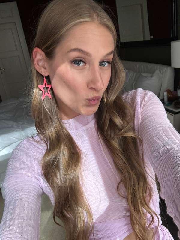 All my kisses for you 💋