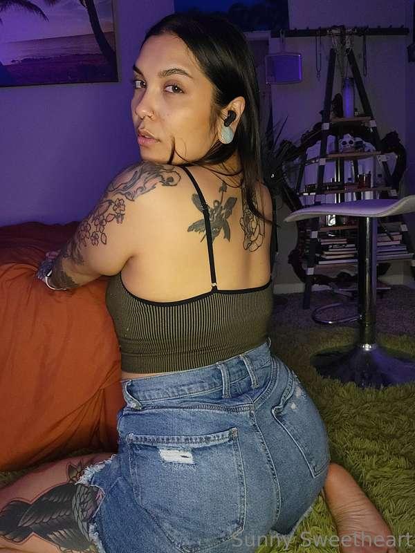 Yeah, it's cold, but I only know hoochie clothes