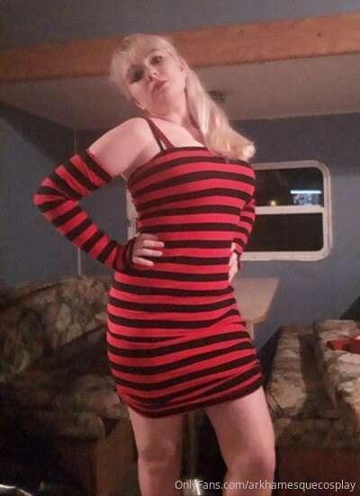 Do y'all like this dress? @harleysbill got it for me!

My bo..