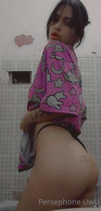 Me gusta mucho mi nuevo pijama🤤🔞